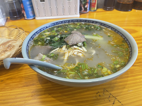 淮南牛肉粉丝汤