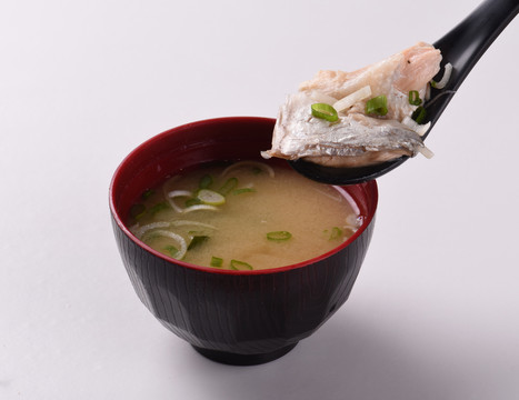 日式鱼汤
