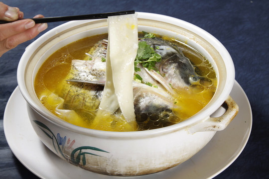 魚頭泡面