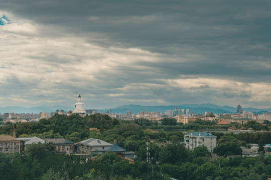 北海公园白塔