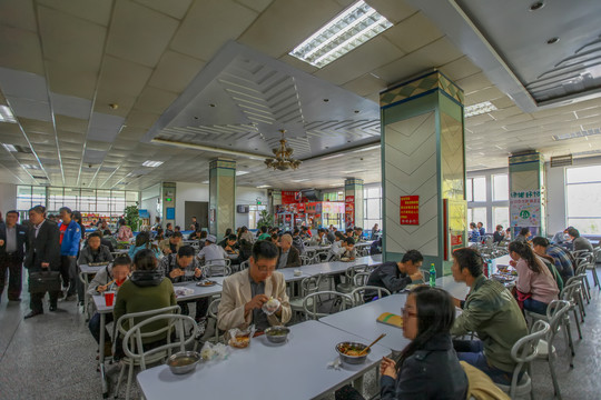 新疆大学学生食堂