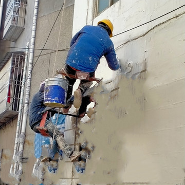 高空作业粉刷墙壁