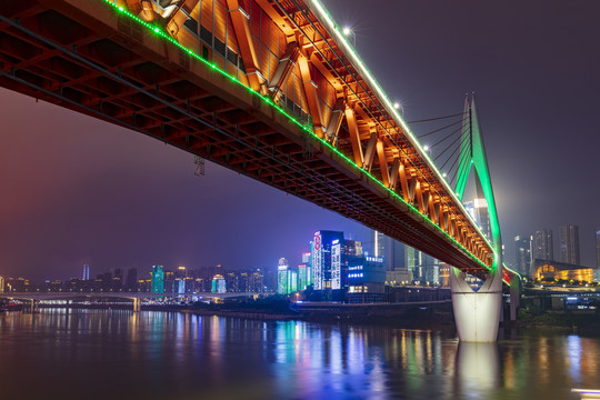 四川重庆市千厮门大桥夜景