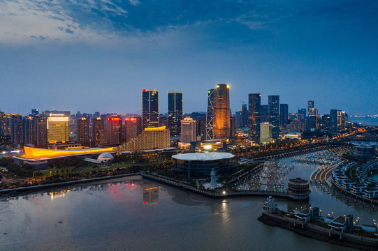 鸟瞰厦门城市夜景