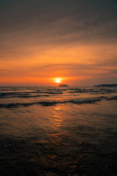 丹绒亚路海滩夕阳落日晚霞