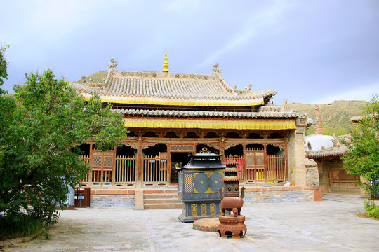 青海乐都瞿昙寺