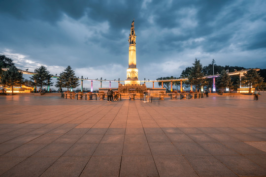 哈尔滨防洪纪念塔夜景风光