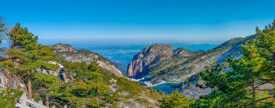 黄山山顶小水库