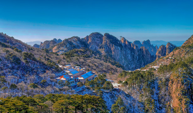 黄山北海宾馆远眺