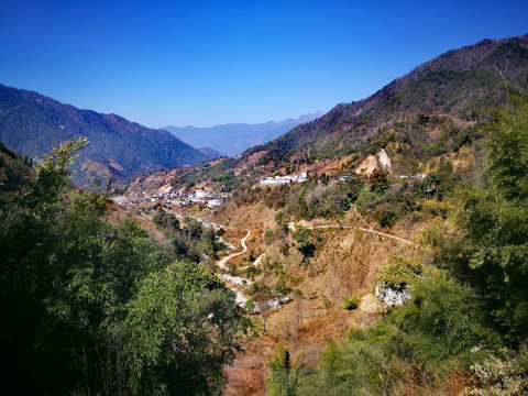 深山村寨