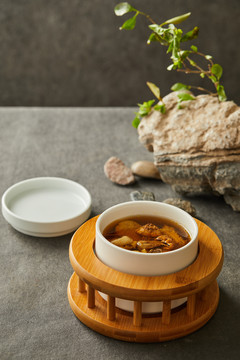 松茸土雞湯