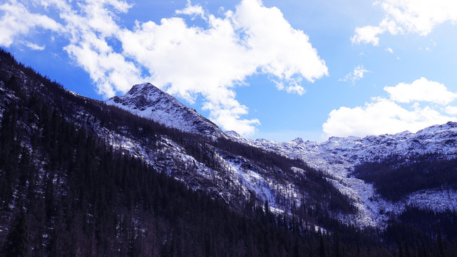 雪山