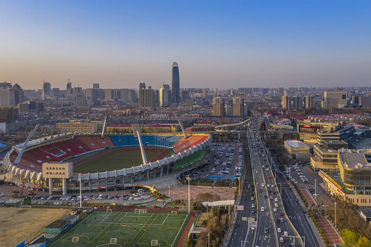 鸟瞰山东省体育中心