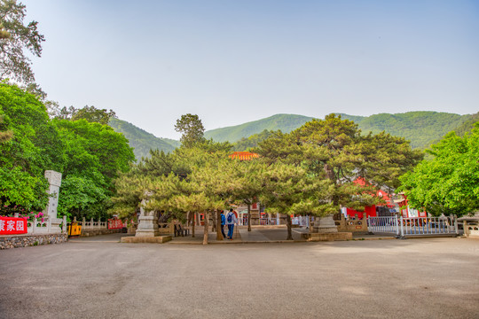 潭柘寺