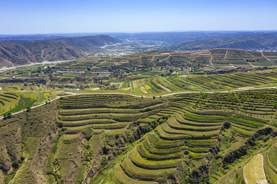 群山梯田