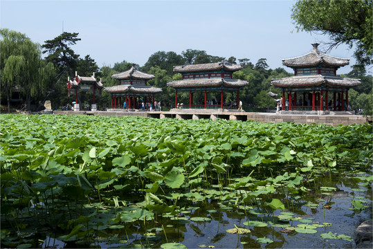 避暑山庄湖心榭