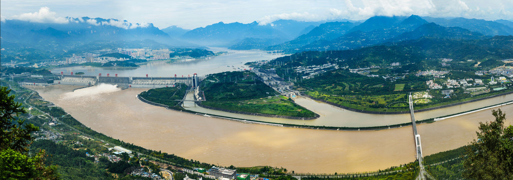 高清三峡大坝全景图