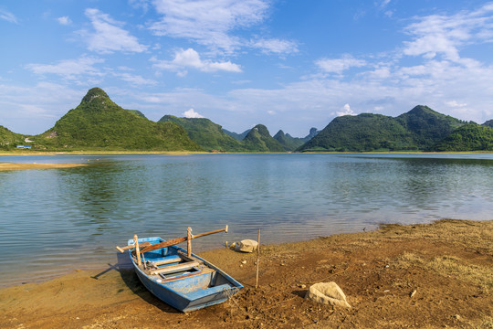 广西喀斯特山水风光