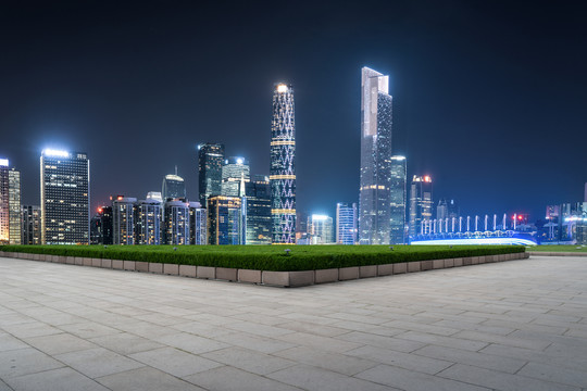 道路地面和广州城市建筑夜景