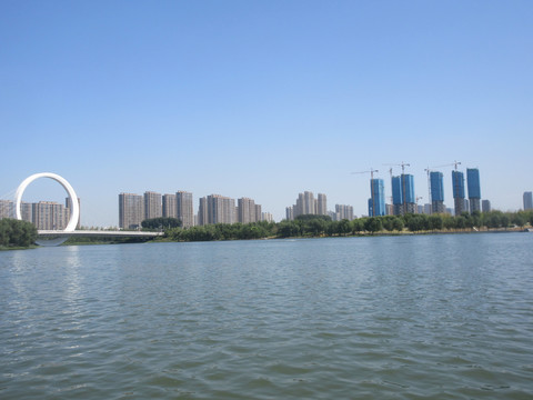 滨河国际新城