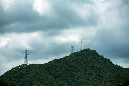 高压电线塔