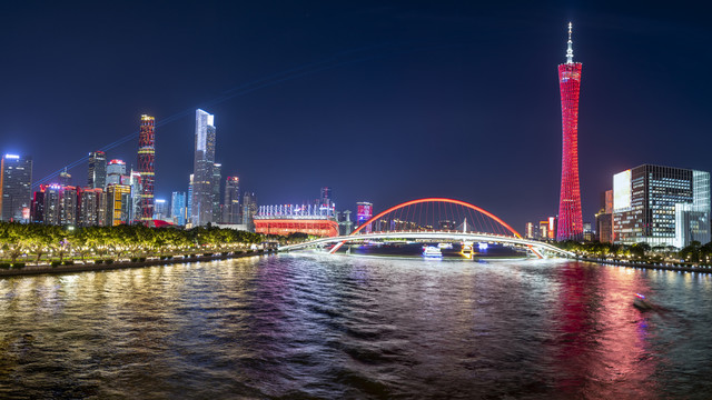 广州城市天际线广州塔夜景