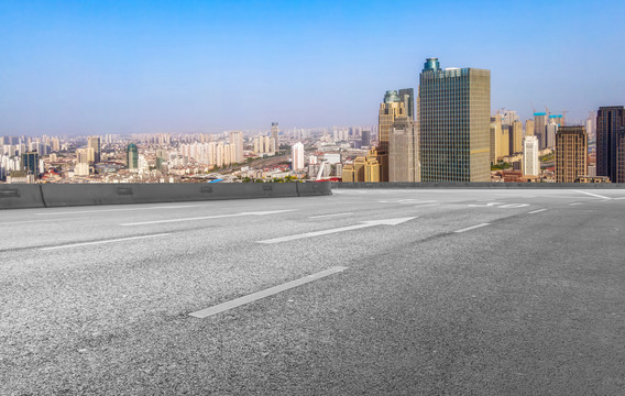 道路地面和城市景观