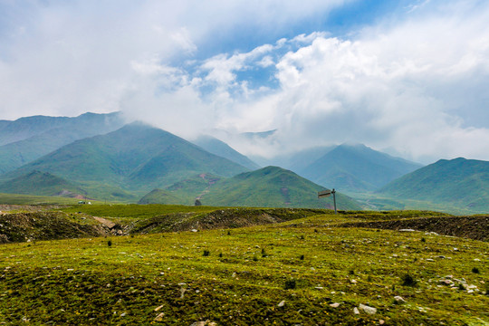 青海拉鸡山