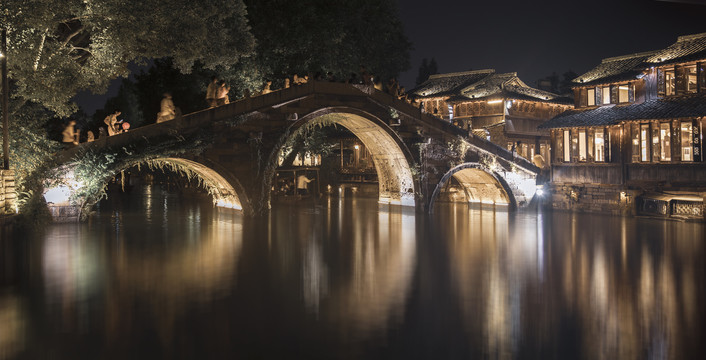 江南古镇夜景