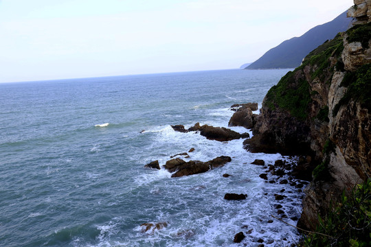 鹿嘴山庄海边岩石