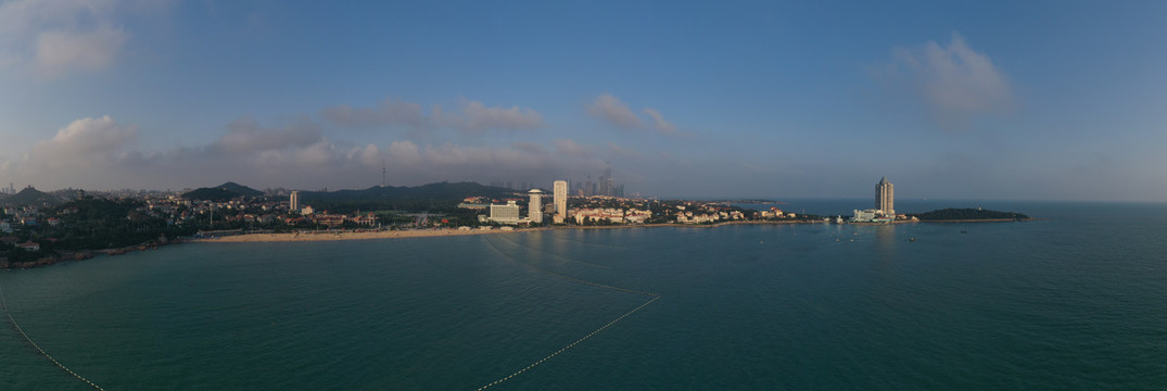 青岛海底世界水族馆汇泉湾全景