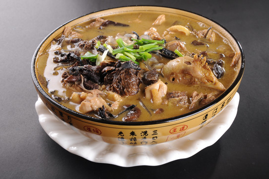 小雞燉蘑菇
