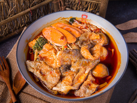 巴沙魚皮冒菜套餐