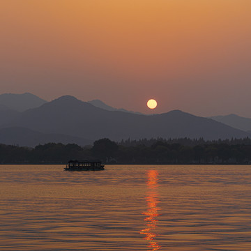 壮丽河山