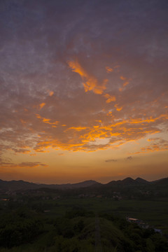 天空晚霞