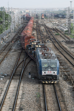 中国湖北武汉盘龙城川龙大道铁路