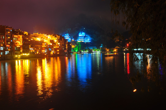 镇远古镇夜景