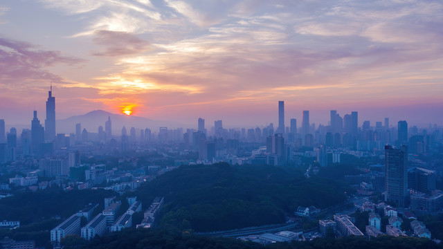 城市早晨