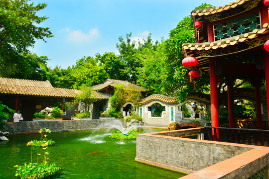 亭臺水榭