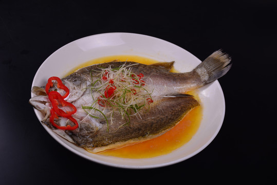 清蒸鱈龍魚