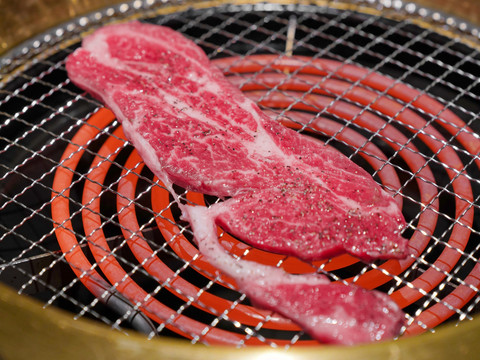 日式烧肉韩国烤肉烧烤牛肉和牛