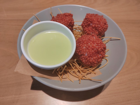 荔枝芝士蝦球