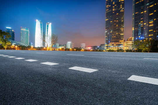 城市道路和城市夜景