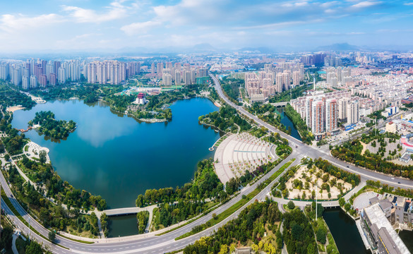 航拍枣庄城市风光全景