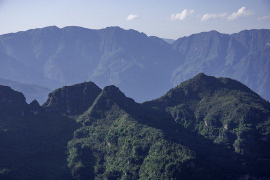 一座高山