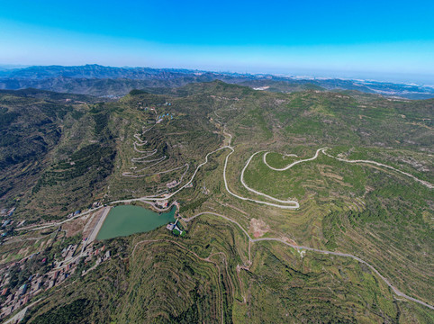 航拍济南彩西路盘山路