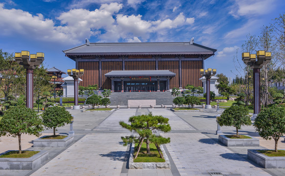 临沂市银雀山兵学文化广场