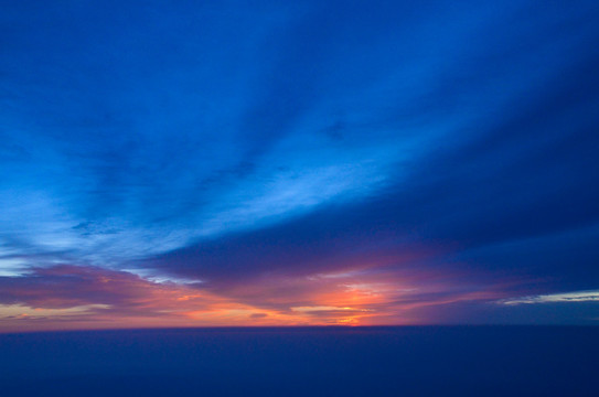 夕阳天空云彩