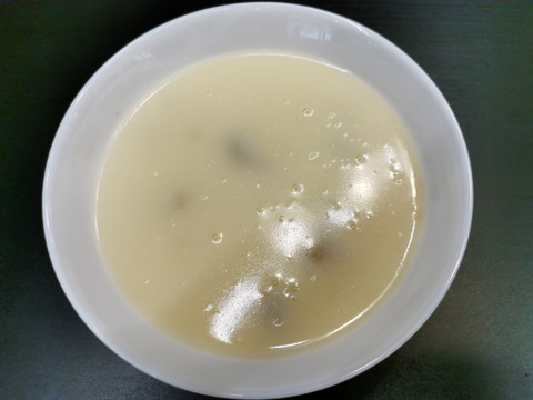 奶油蘑菇鸡汤