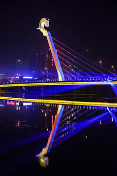 内蒙古呼和浩特市敕勒川大桥夜景